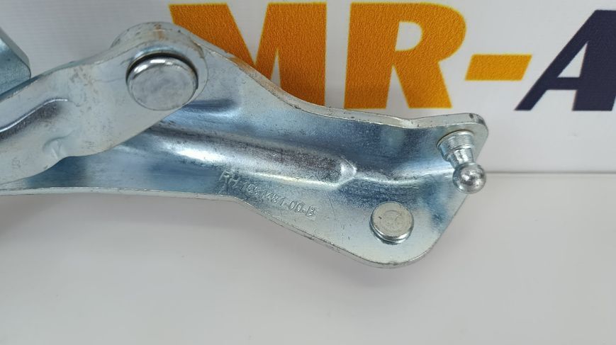 Петля завіса кришки багажника права (Аналог) Tesla Model 3 / Тесла Модель 3 2021- 1551481-00-C 1551481-00-С фото