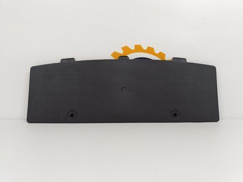 Заглушка захисту заднього бампера фаркопа (Аналог) Tesla Model 3 / Тесла Модель 3 1135412-00-A 1135412-00-A фото