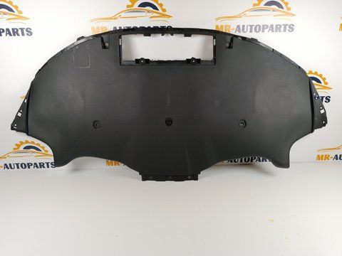 Захист нижній заднього бампера (з отвором) (Аналог) Tesla Model 3 / Тесла Модель 3 1135410-00-A 1135410-00-A фото