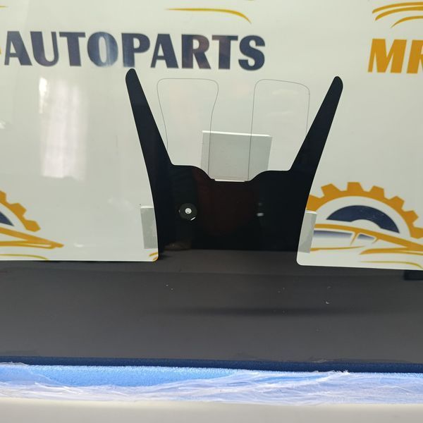 Скло лобове (Аналог) Tesla Model 3 / Тесла Модель 3 2021-2023 1524886-00-B 1524886-00-B фото
