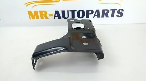 Кронштейн кузова лівий нижнього підсилювача (саблі) (Аналог) Tesla Model Y Juniper / Тесла Модель Y Джуніпер 1965000-00- 1965000-00- фото