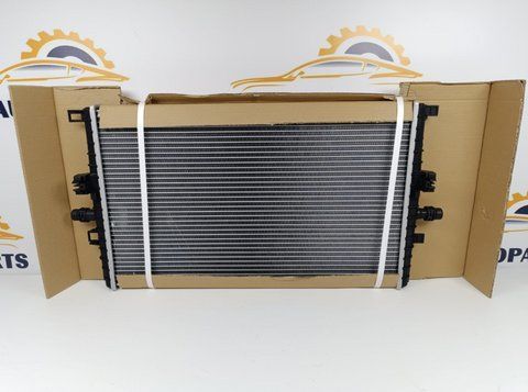 Радіатор кондиціонера 23 мм (Аналог) Tesla Model 3 2021+ / Tesla Model Y 2020+ / Tesla Model 3 Highland / Tesla Model Y Juniper 1607811-00-B-23 мм фото